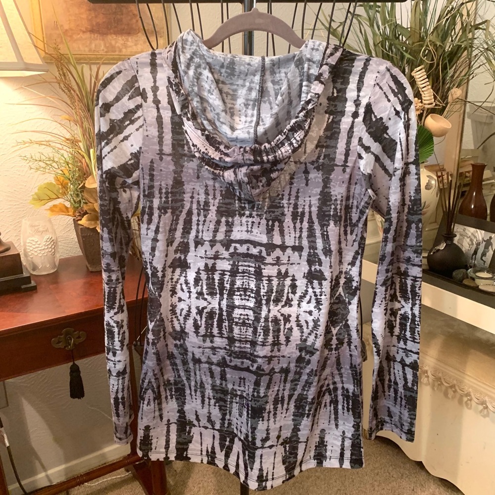 Balance Collection Top - Picture 3 of 7